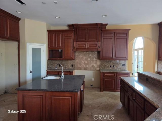 Downey, California, 90240, United States, 5 Bedrooms Bedrooms, ,6 BathroomsBathrooms,Residential,For Sale,1850921