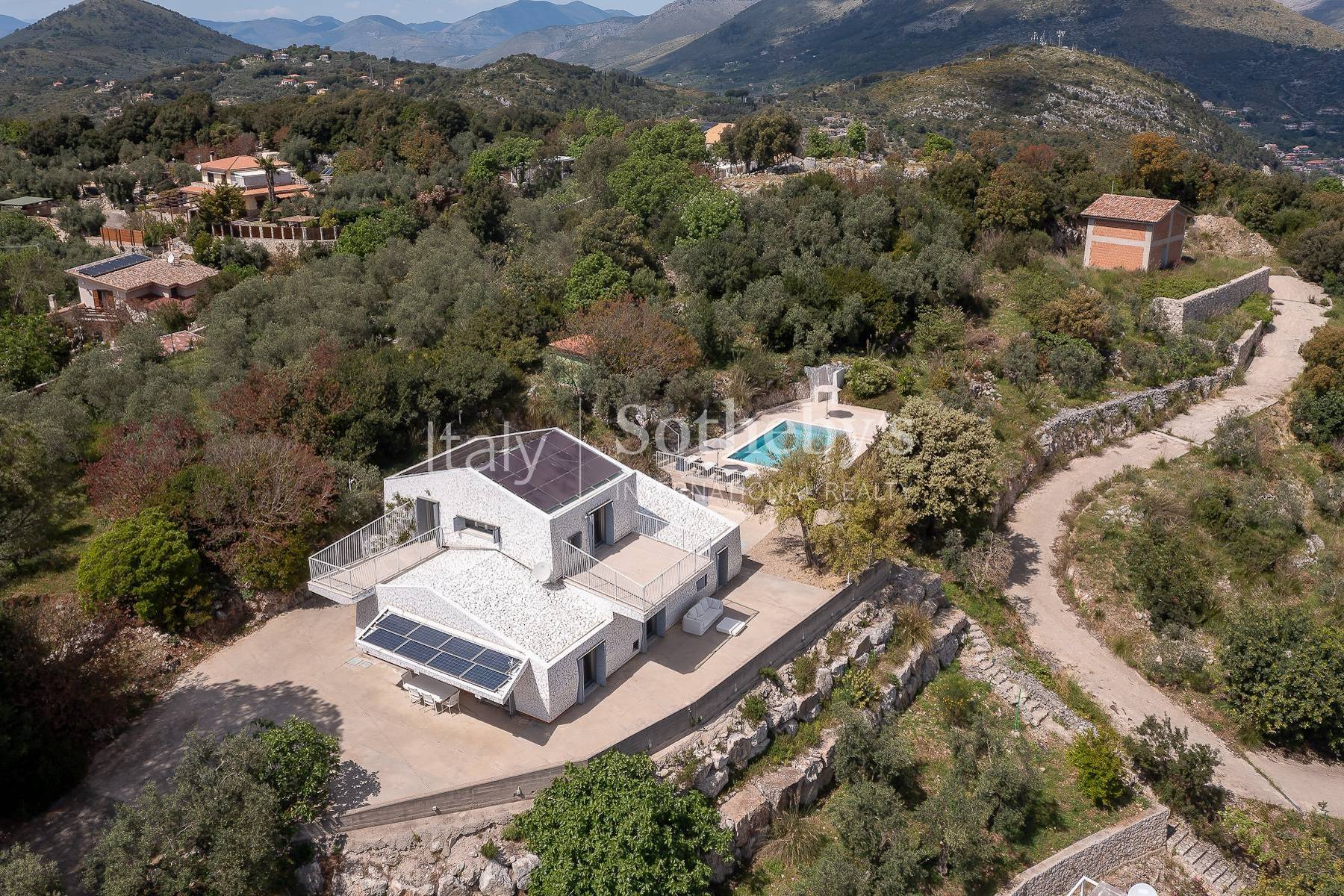  Contemporary Design Villa Between Nature and Privacy - 物件實景