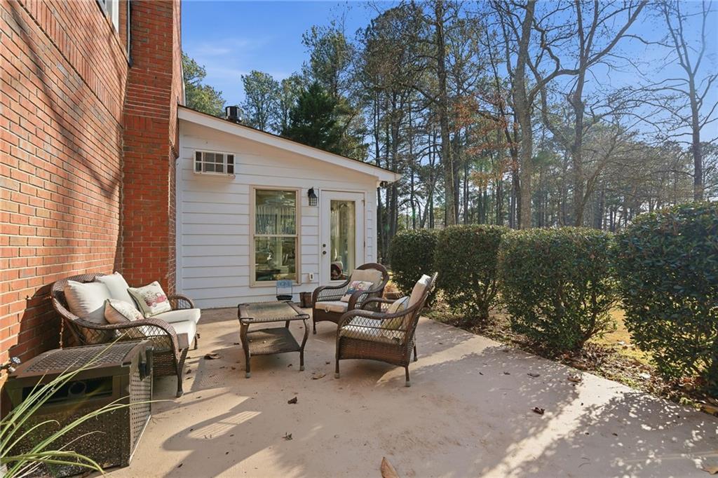 Cumming, Georgia, 30041, United States, 6 Bedrooms Bedrooms, ,5 BathroomsBathrooms,Residential,For Sale,2012319