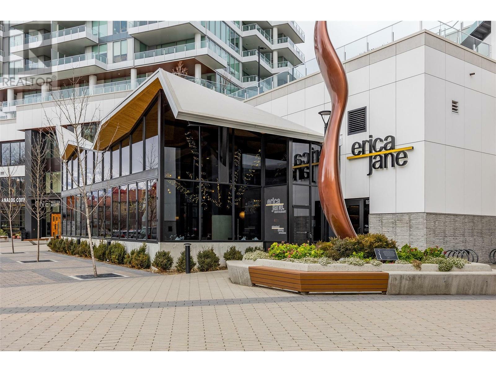 KELOWNA, British Columbia, V1Y 0J4, CA, 2 Bedrooms Bedrooms, ,2 BathroomsBathrooms,Residential,For Sale,1837407