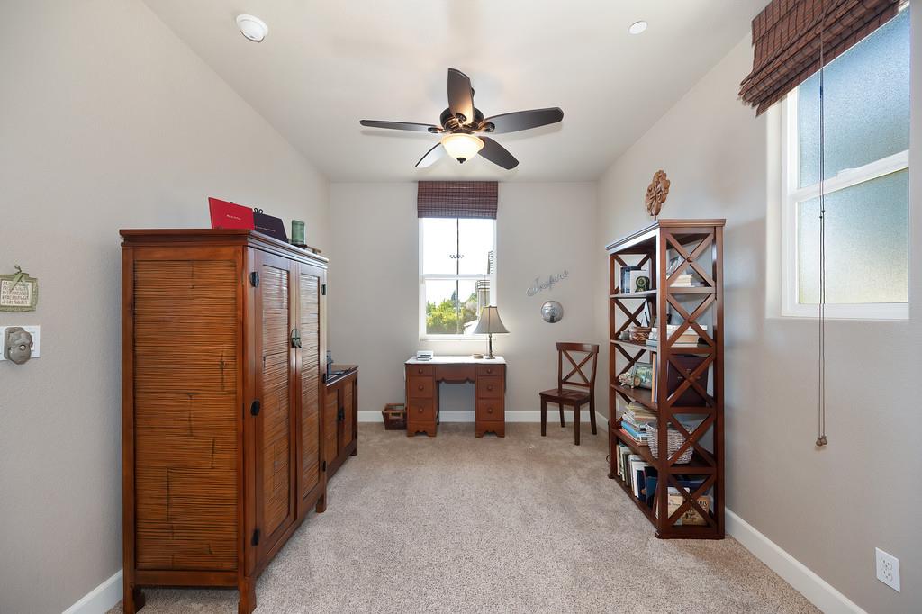 Folsom, California, 95630, United States, 2 Bedrooms Bedrooms, ,3 BathroomsBathrooms,Residential,For Sale,1917573