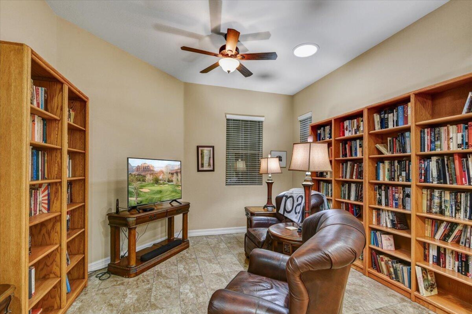  2261 N Beverly Place  Buckeye, AZ - 物件實景