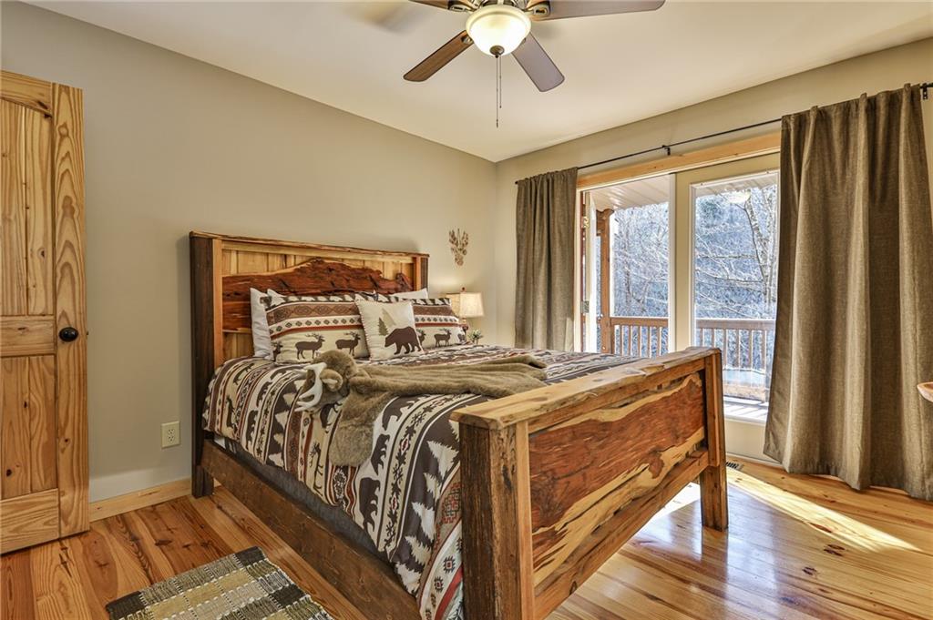 Ellijay, Georgia, 30540, United States, 3 Bedrooms Bedrooms, ,3 BathroomsBathrooms,Residential,For Sale,1923913