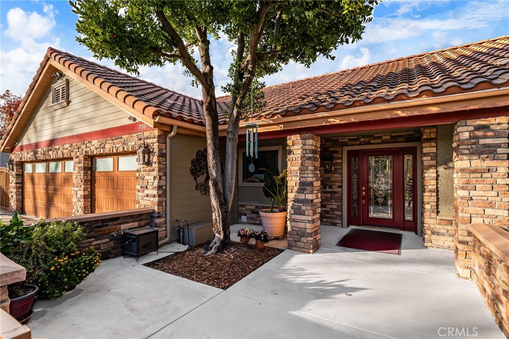 Upland, California, 91784, United States, 4 Bedrooms Bedrooms, ,3 BathroomsBathrooms,Residential,For Sale,2008510