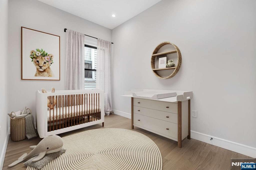 Jersey City, New Jersey, 07306, United States, 2 Bedrooms Bedrooms, ,2 BathroomsBathrooms,Residential,For Sale,1926297