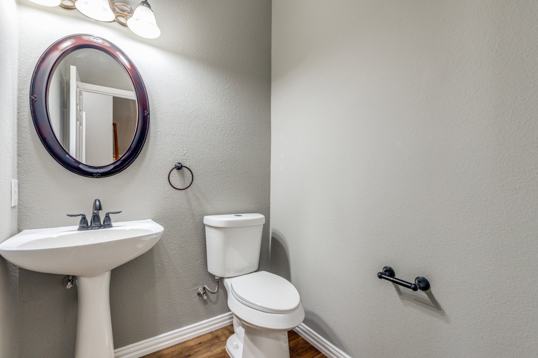 Frisco, Texas, 75035, United States, 4 Bedrooms Bedrooms, ,3 BathroomsBathrooms,Residential,For Sale,1988139