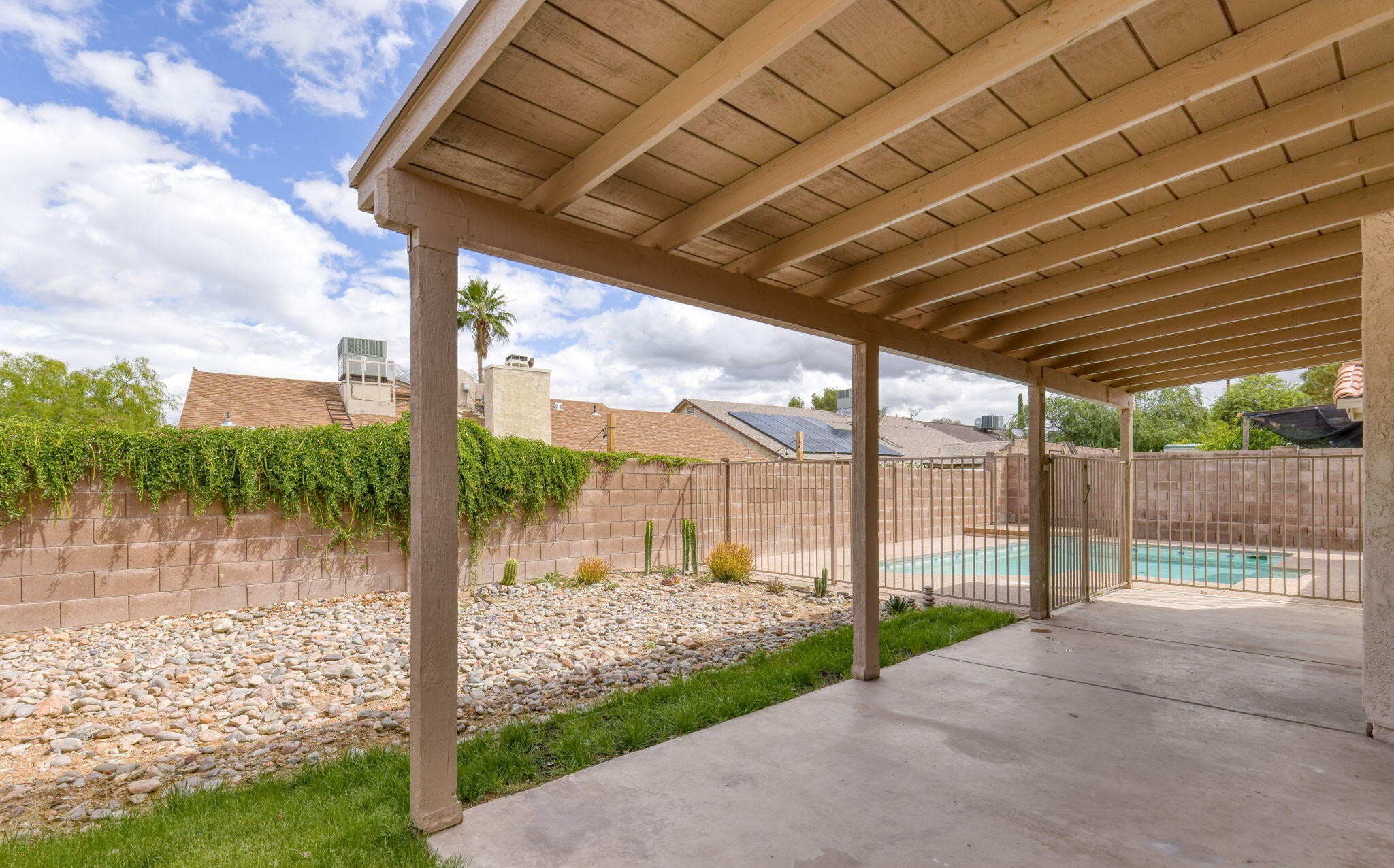 5360 W Grouse Way  Tucson, AZ - 物件實景