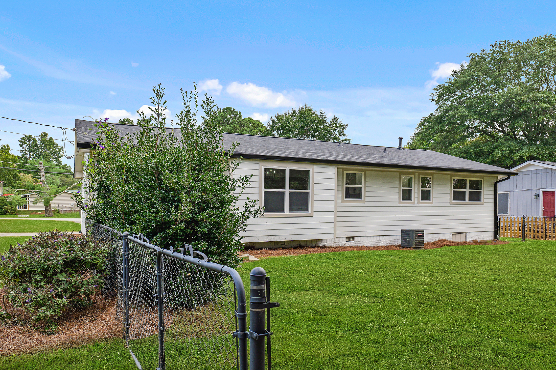  Turnkey Living in Beautifully Renovated Dacula Home - 物件實景