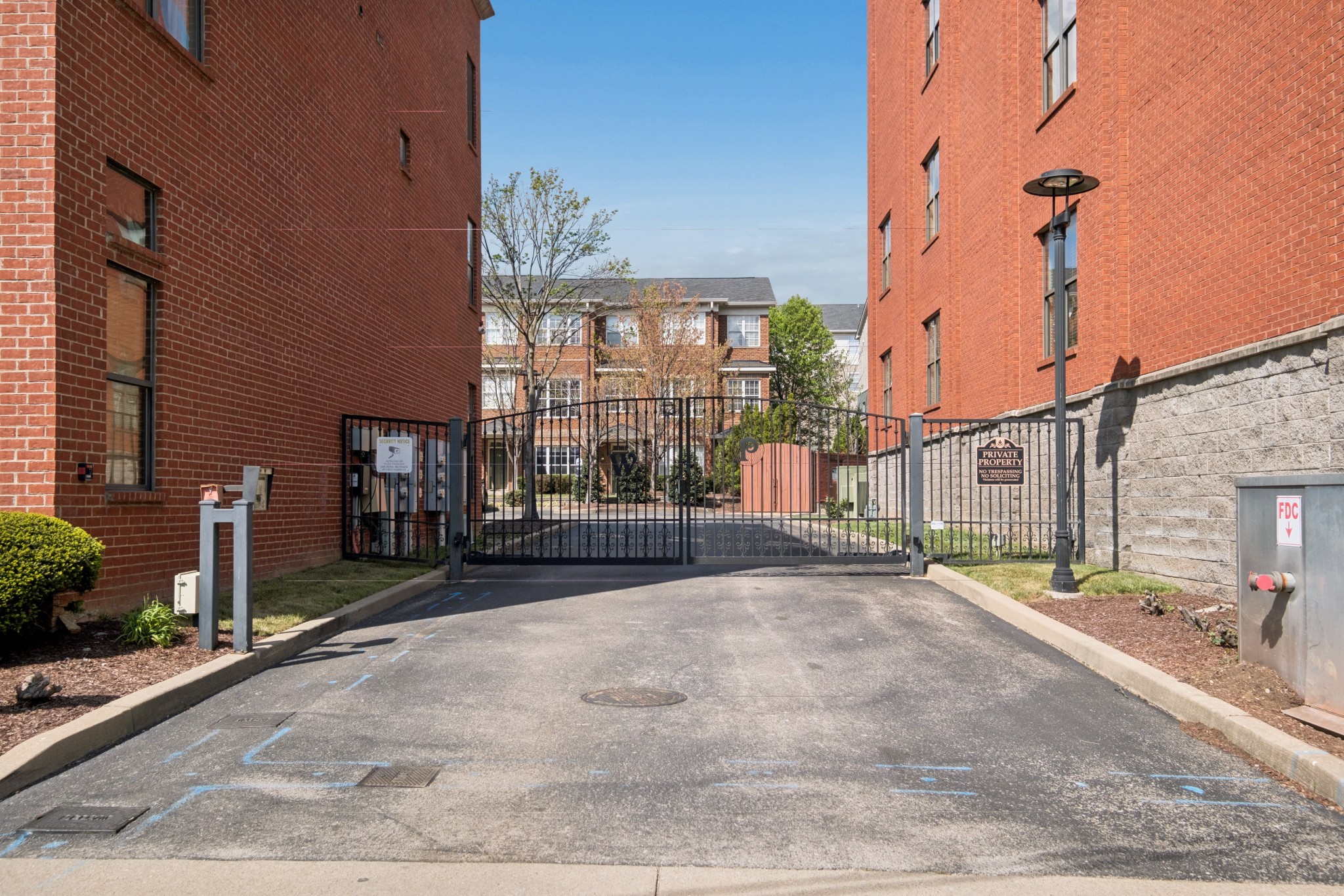  702 Wedgewood Park, Nashville, TN, 37203 - 物件實景