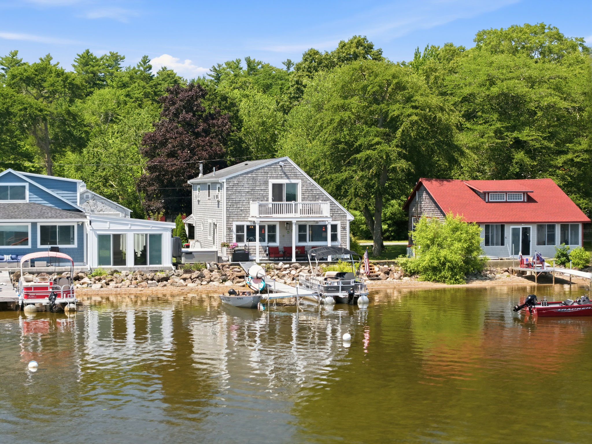  145 Staples Shore Rd, Lakeville - 物件實景