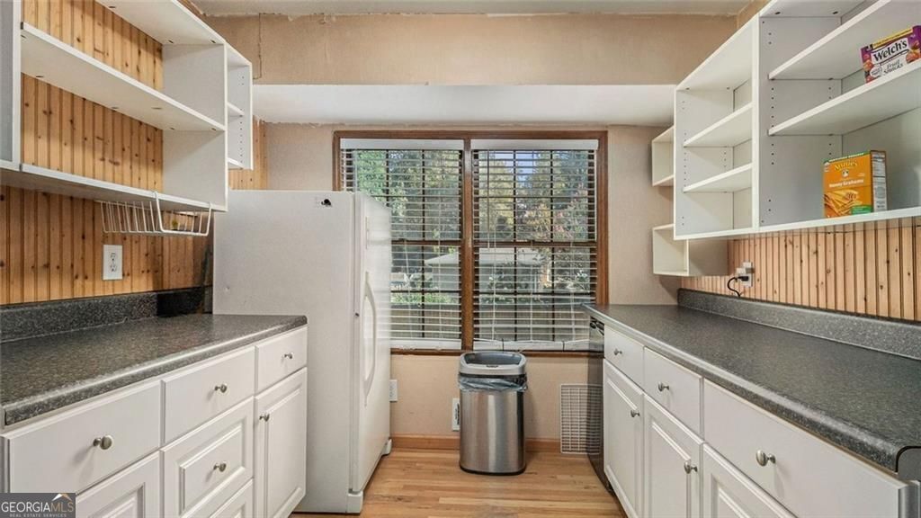 Tucker, Georgia, 30084, United States, 4 Bedrooms Bedrooms, ,3 BathroomsBathrooms,Residential,For Sale,2003533