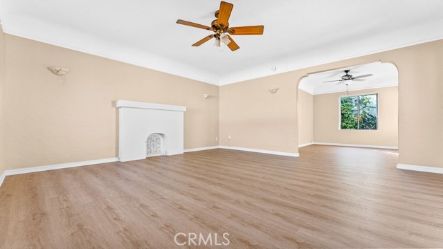 Los Angeles, California, 90063, United States, 6 Bedrooms Bedrooms, ,Residential,For Sale,1922877