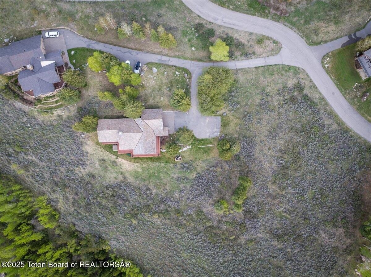 Jackson, Wyoming, 83001, United States, 4 Bedrooms Bedrooms, ,3 BathroomsBathrooms,Residential,For Sale,1845429