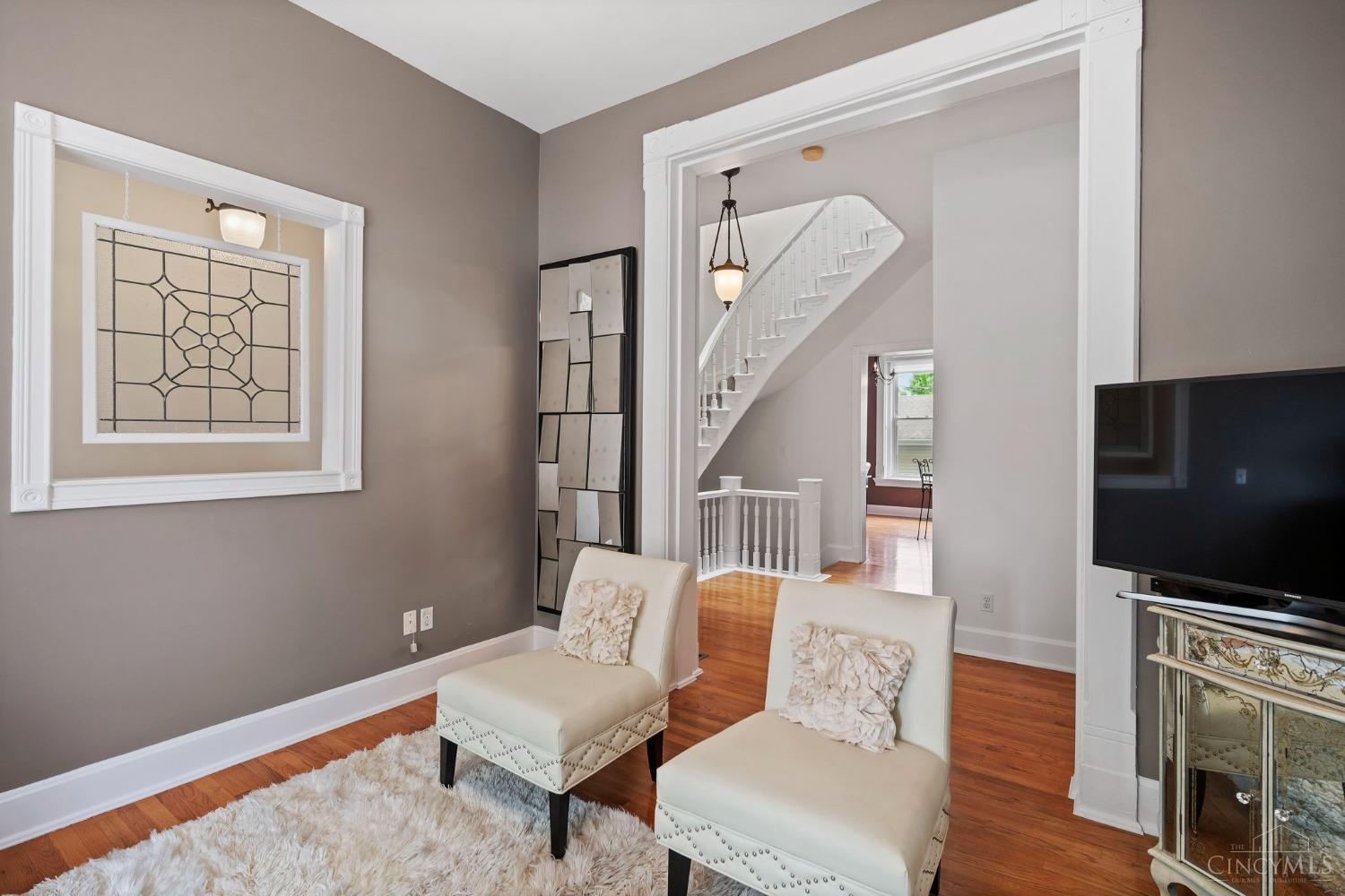 Cincinnati, Ohio, 45219, United States, 4 Bedrooms Bedrooms, ,4 BathroomsBathrooms,Residential,For Sale,1804934