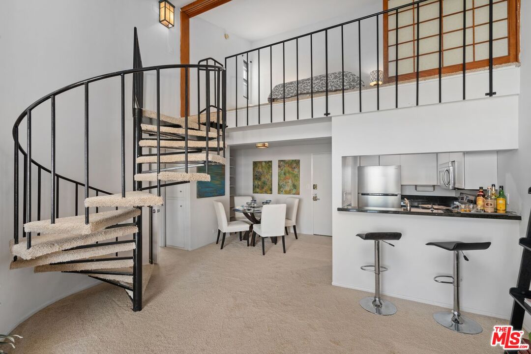 Los Angeles, California, 90024, United States, 2 Bedrooms Bedrooms, ,1 BathroomBathrooms,Residential,For Sale,1948814