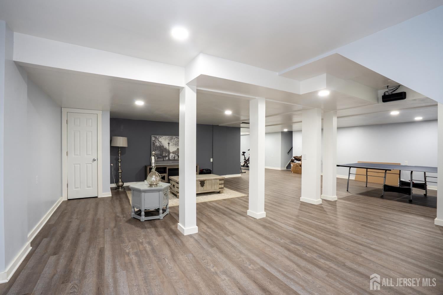 North Brunswick, New Jersey, 08902, United States, 5 Bedrooms Bedrooms, ,3 BathroomsBathrooms,Residential,For Sale,2002843