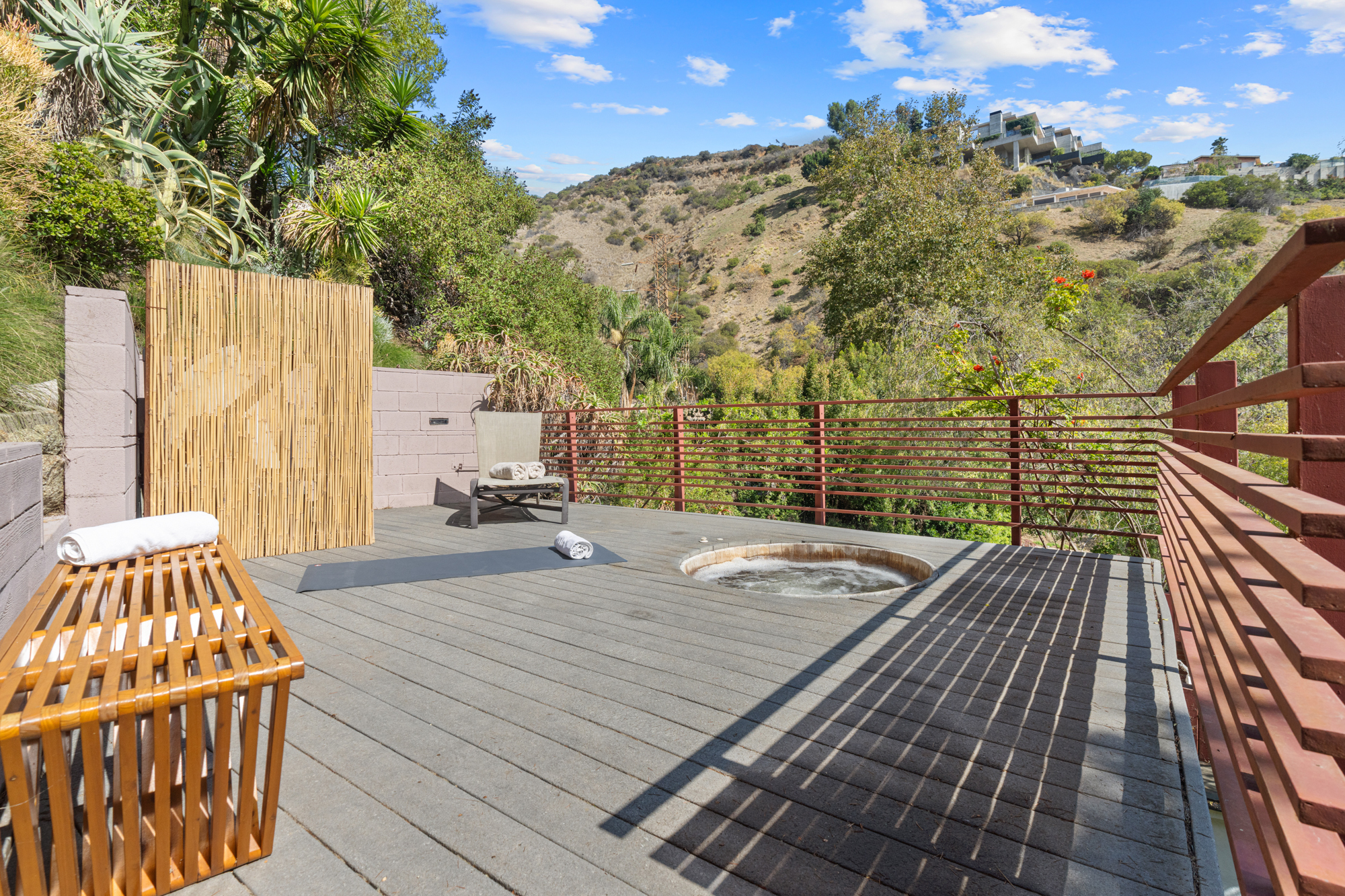  1853 Nichols Canyon Rd - 物件實景