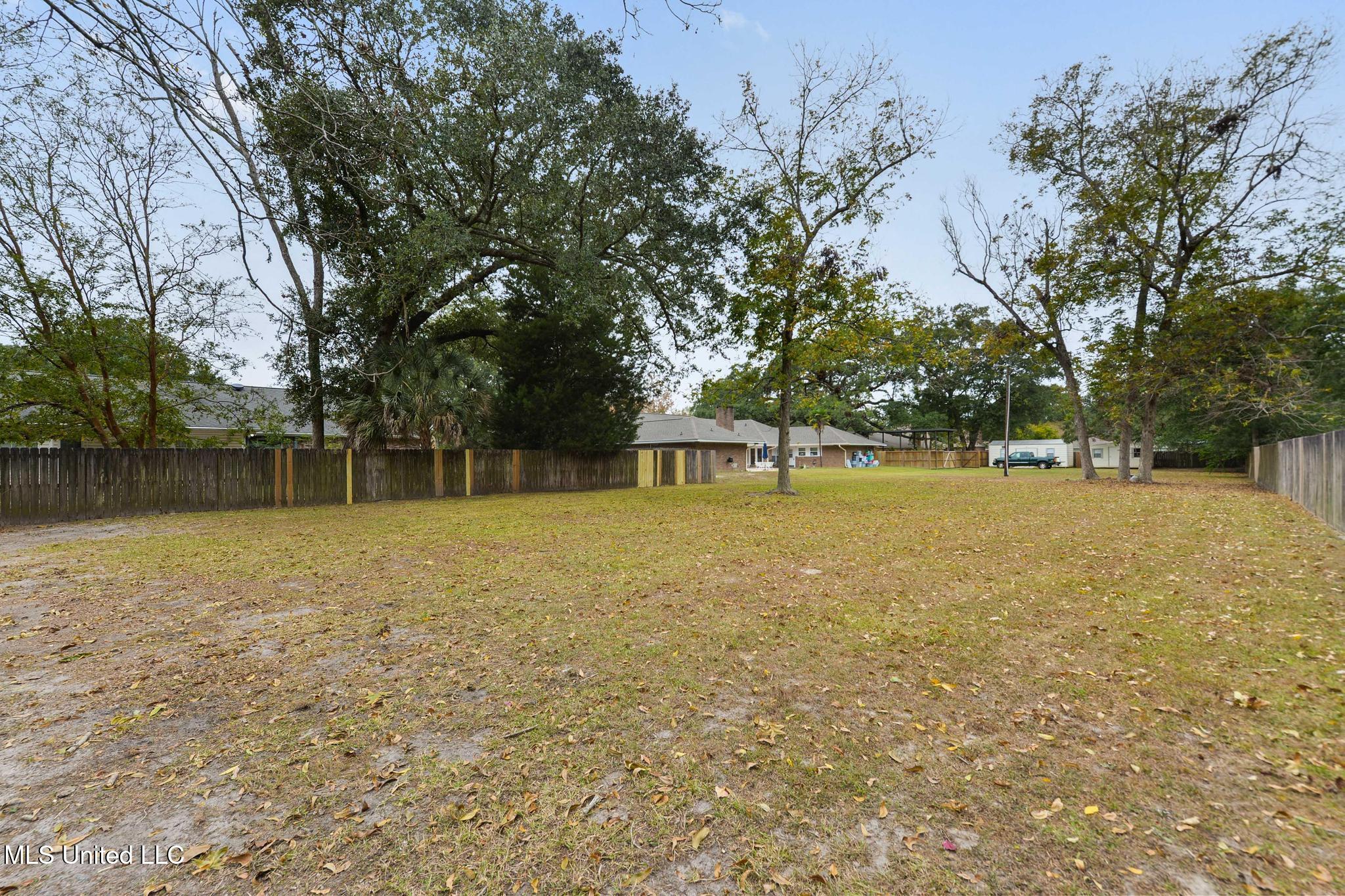 Gulfport, Mississippi, 39507, United States, 4 Bedrooms Bedrooms, ,2 BathroomsBathrooms,Residential,For Sale,2002135