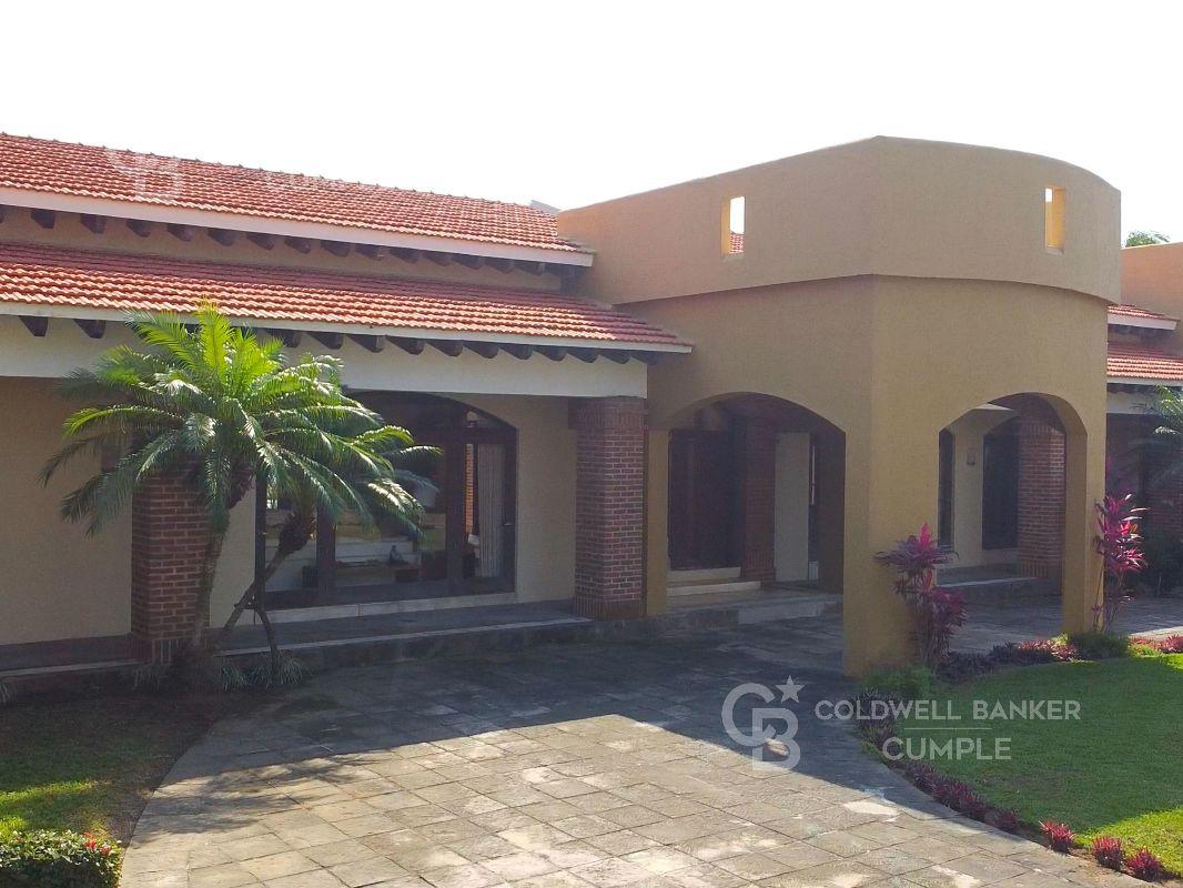 Carretera Playa de Vacas, Medellín de Bravo, Veracruz de Ignacio de la Llave, 94274, Mexico, 9 Bedrooms Bedrooms, ,12 BathroomsBathrooms,Residential,For Sale,Carretera Playa de Vacas,1622376