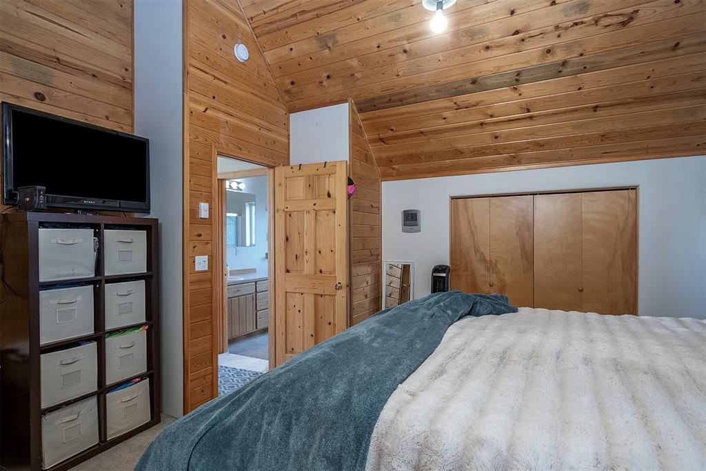 Polson, Montana, 59860, United States, 3 Bedrooms Bedrooms, ,3 BathroomsBathrooms,Residential,For Sale,1888121