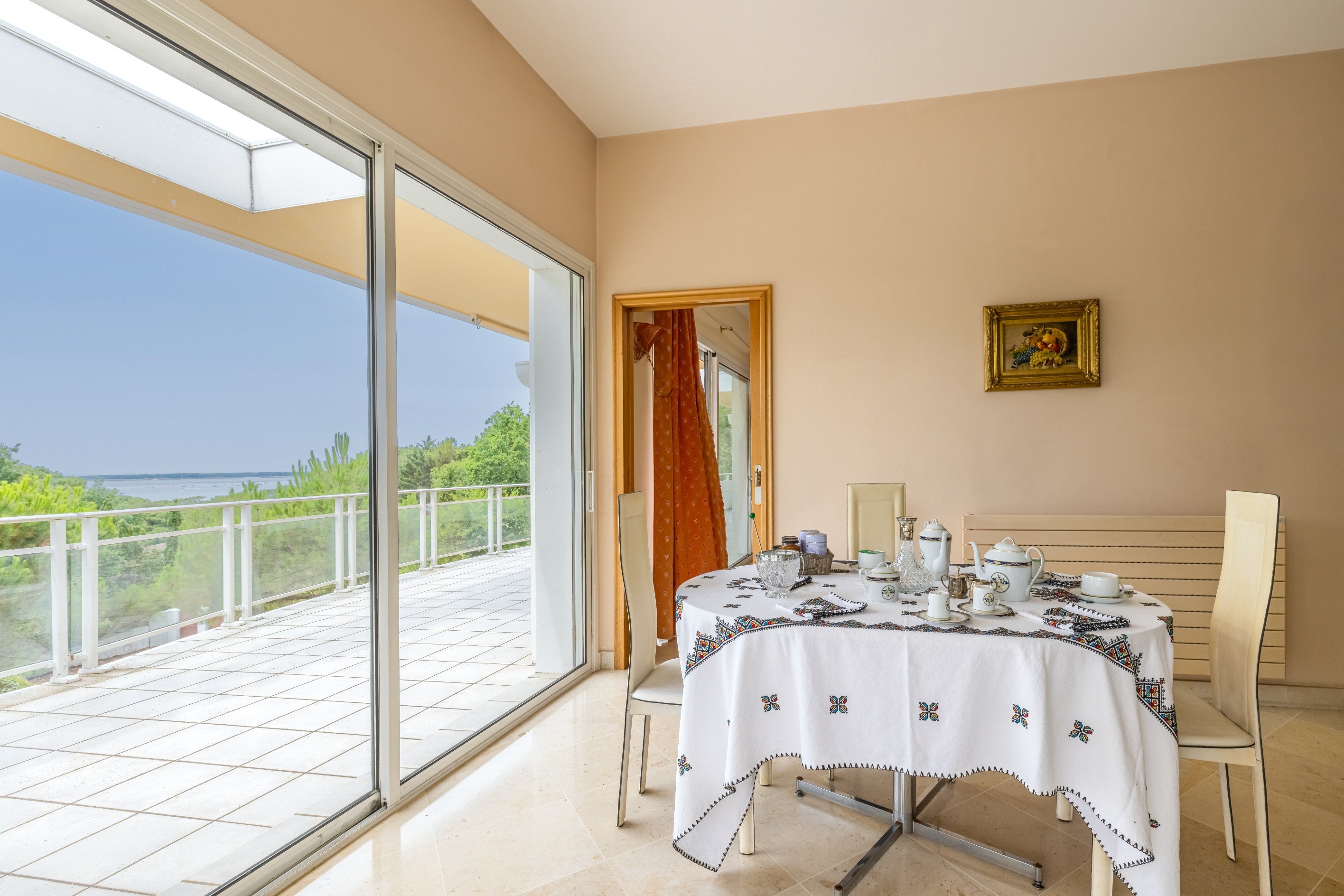  PYLA-SUR-MER – VILLA WITH PANORAMIC VIEWS OVER THE BASSIN D