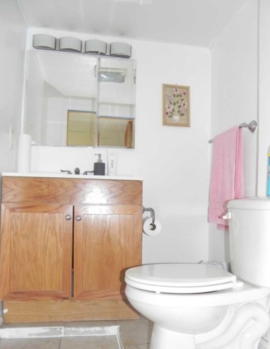 Maywood, New Jersey, 07607, United States, 4 Bedrooms Bedrooms, ,2 BathroomsBathrooms,Residential,For Sale,1872132