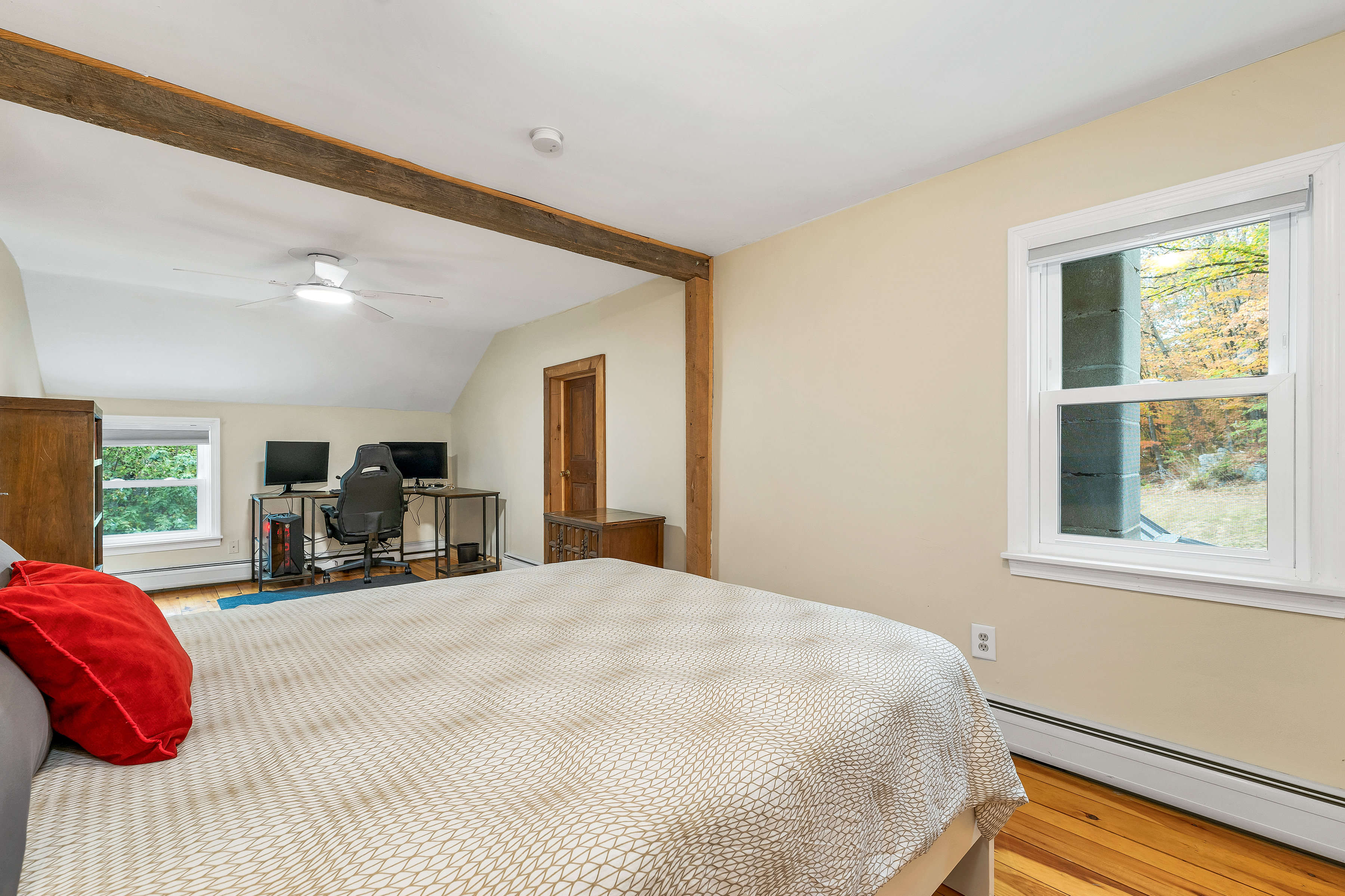 New Hampton, New Hampshire, 03256, United States, 3 Bedrooms Bedrooms, ,2 BathroomsBathrooms,Residential,For Sale,1976392