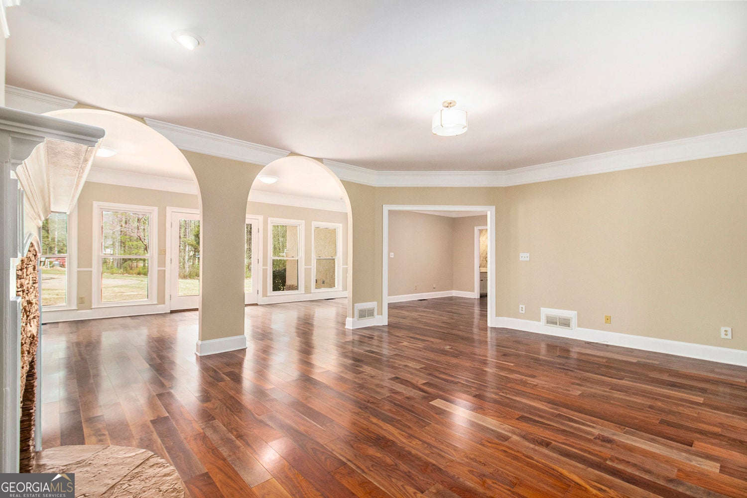 Tyrone, Georgia, 30290, United States, 4 Bedrooms Bedrooms, ,6 BathroomsBathrooms,Residential,For Sale,1953235