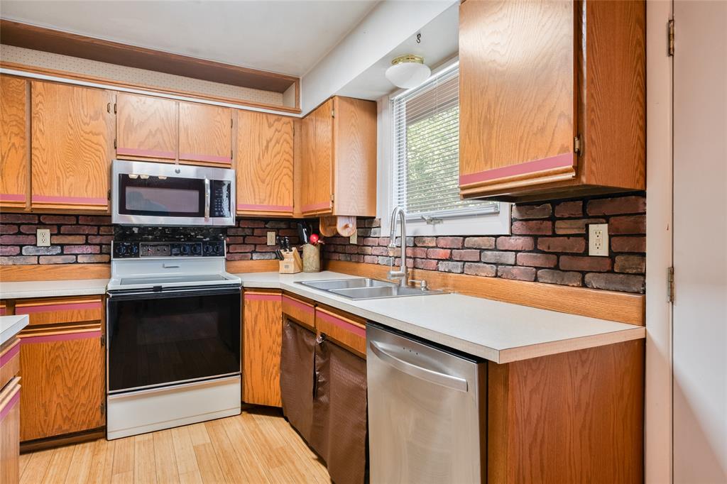 Missoula, Montana, 59801, United States, 3 Bedrooms Bedrooms, ,2 BathroomsBathrooms,Residential,For Sale,1938324