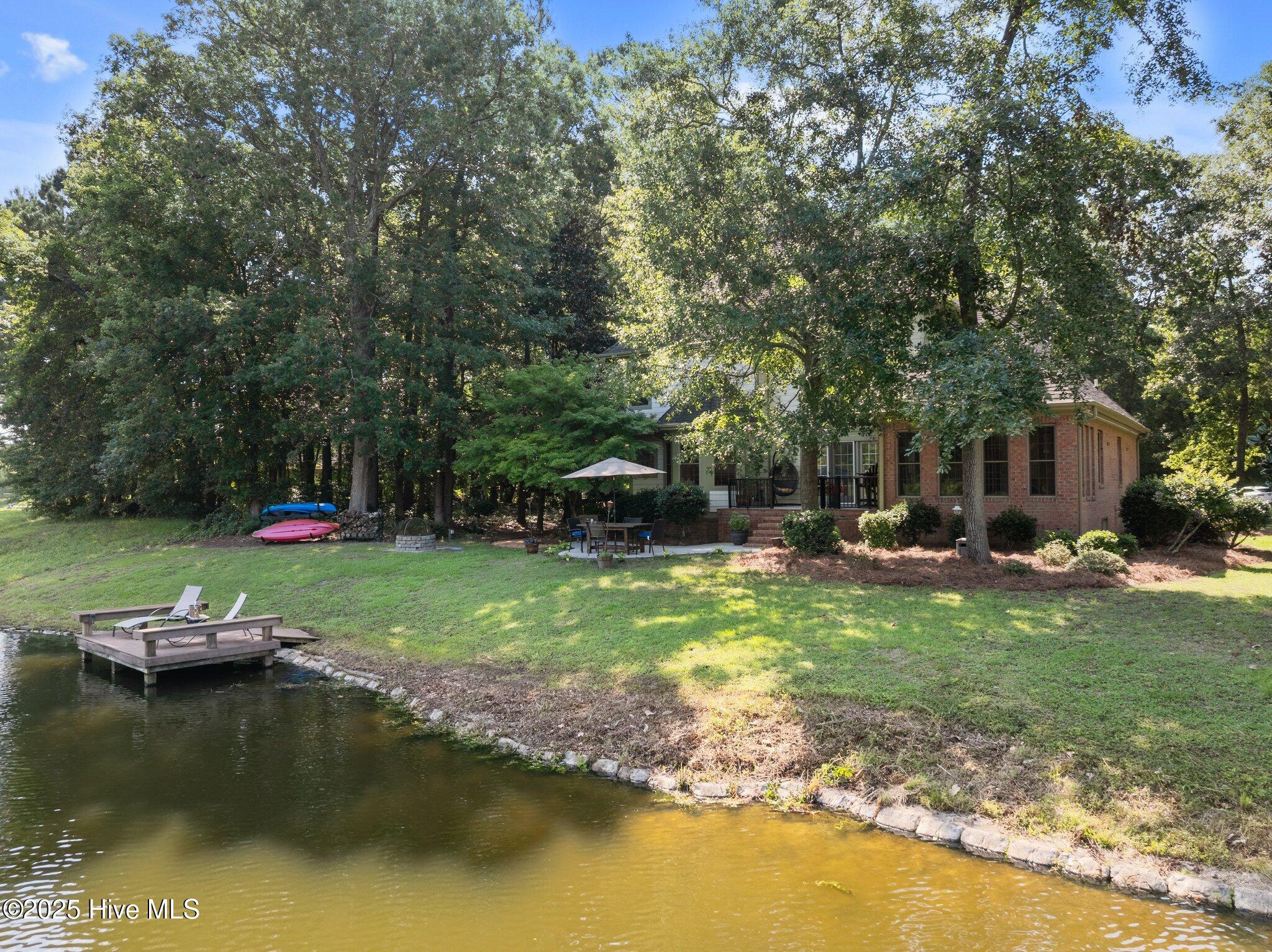 Wallace, North Carolina, 28466, United States, 4 Bedrooms Bedrooms, ,4 BathroomsBathrooms,Residential,For Sale,1930651