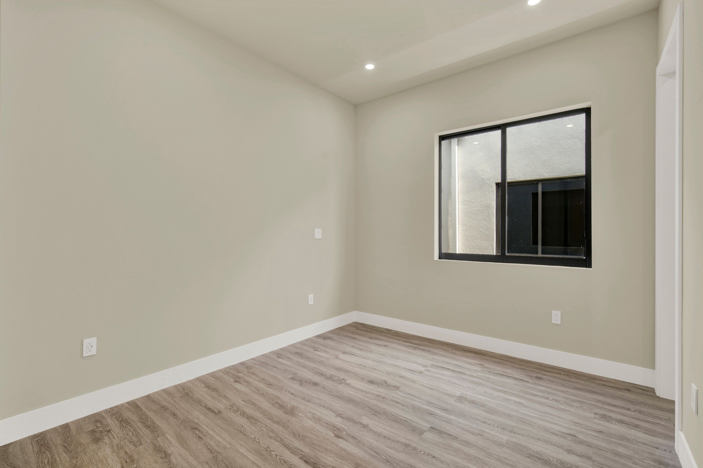  2889 Southwest 35th Avenue, Miami, FL 33133 - 物件實景