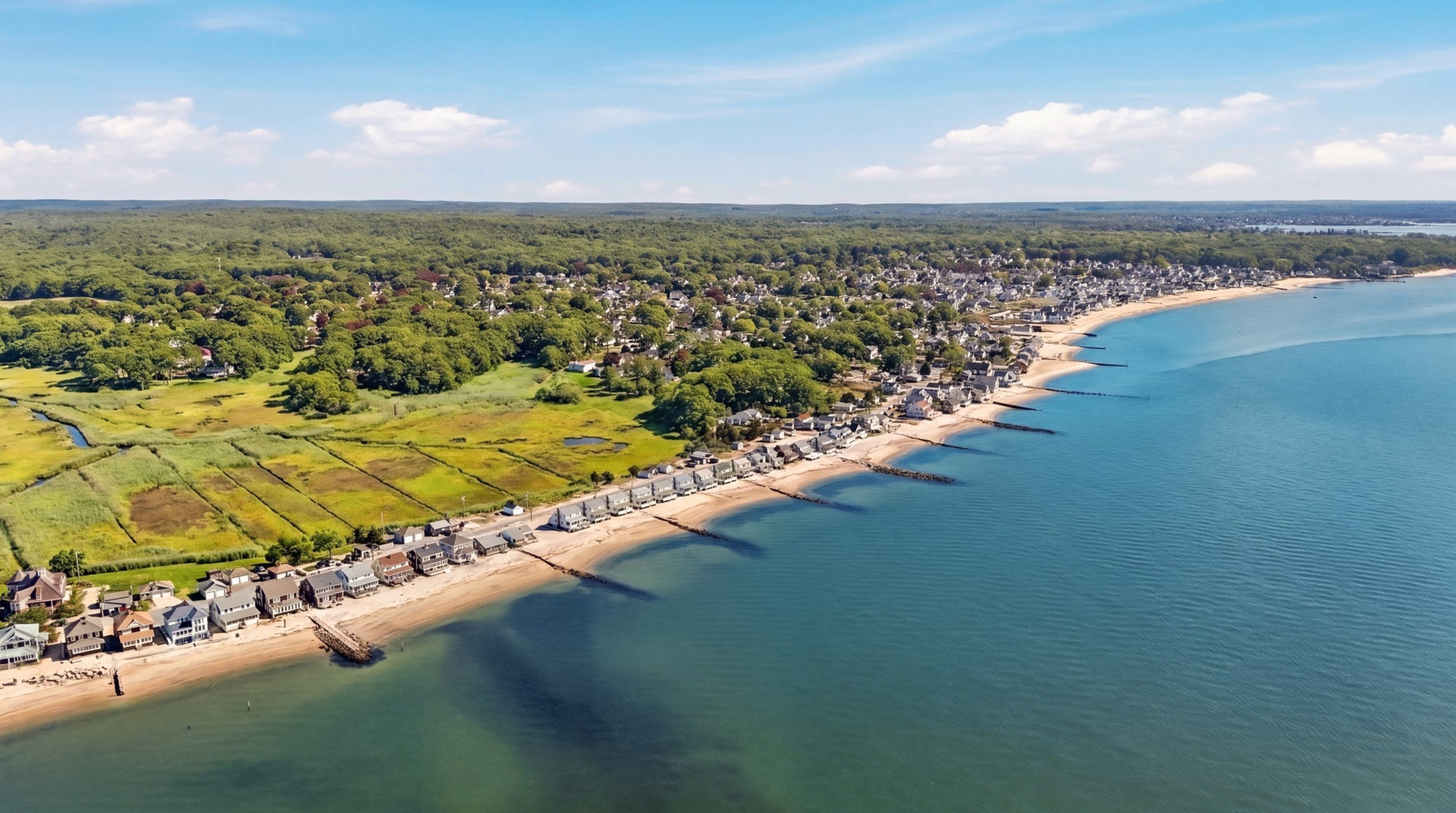  Charming Direct Waterfront Beach Cottage at Hawk