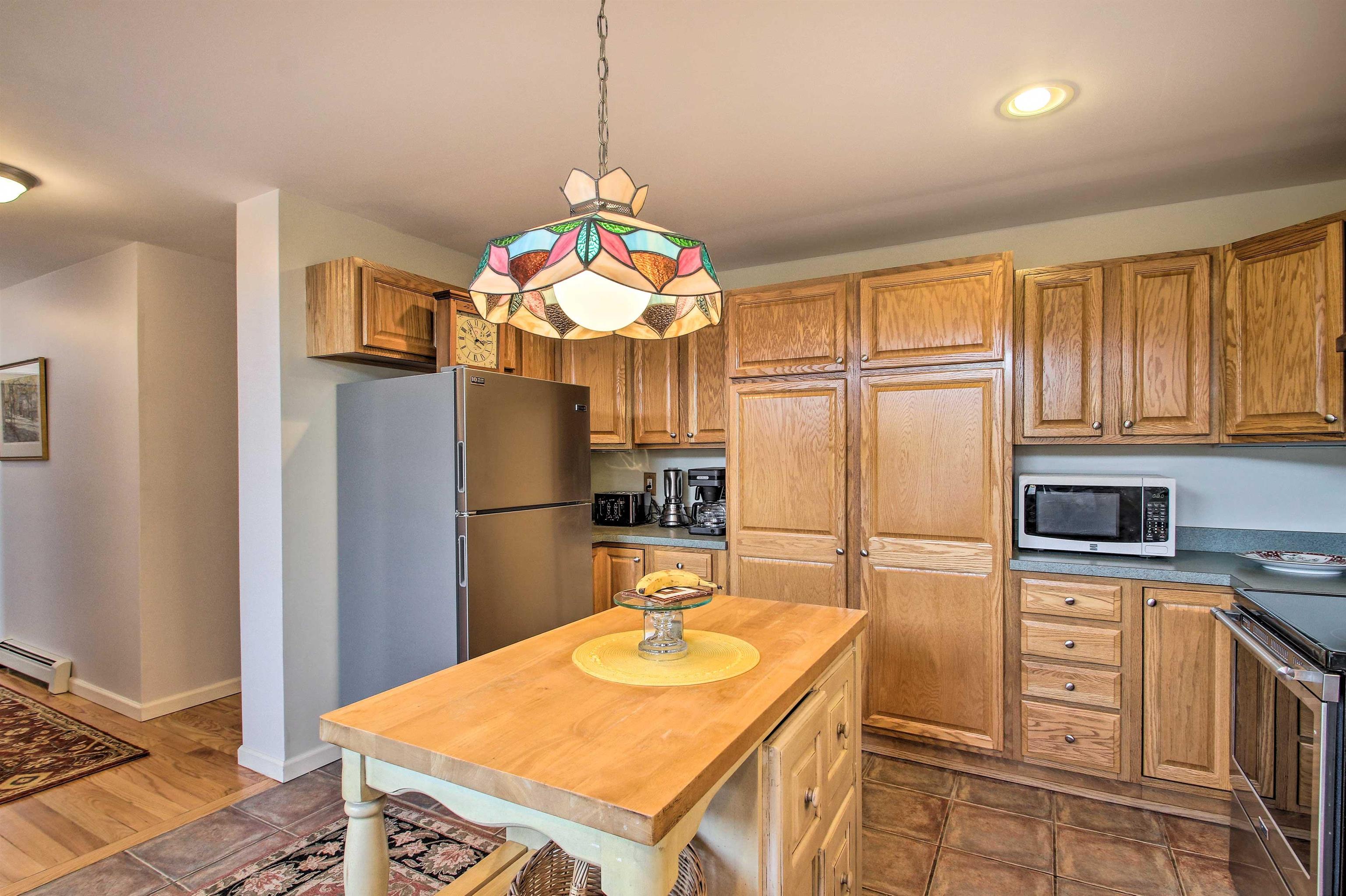 Easton, New Hampshire, 03580, United States, 3 Bedrooms Bedrooms, ,2 BathroomsBathrooms,Residential,For Sale,1846634
