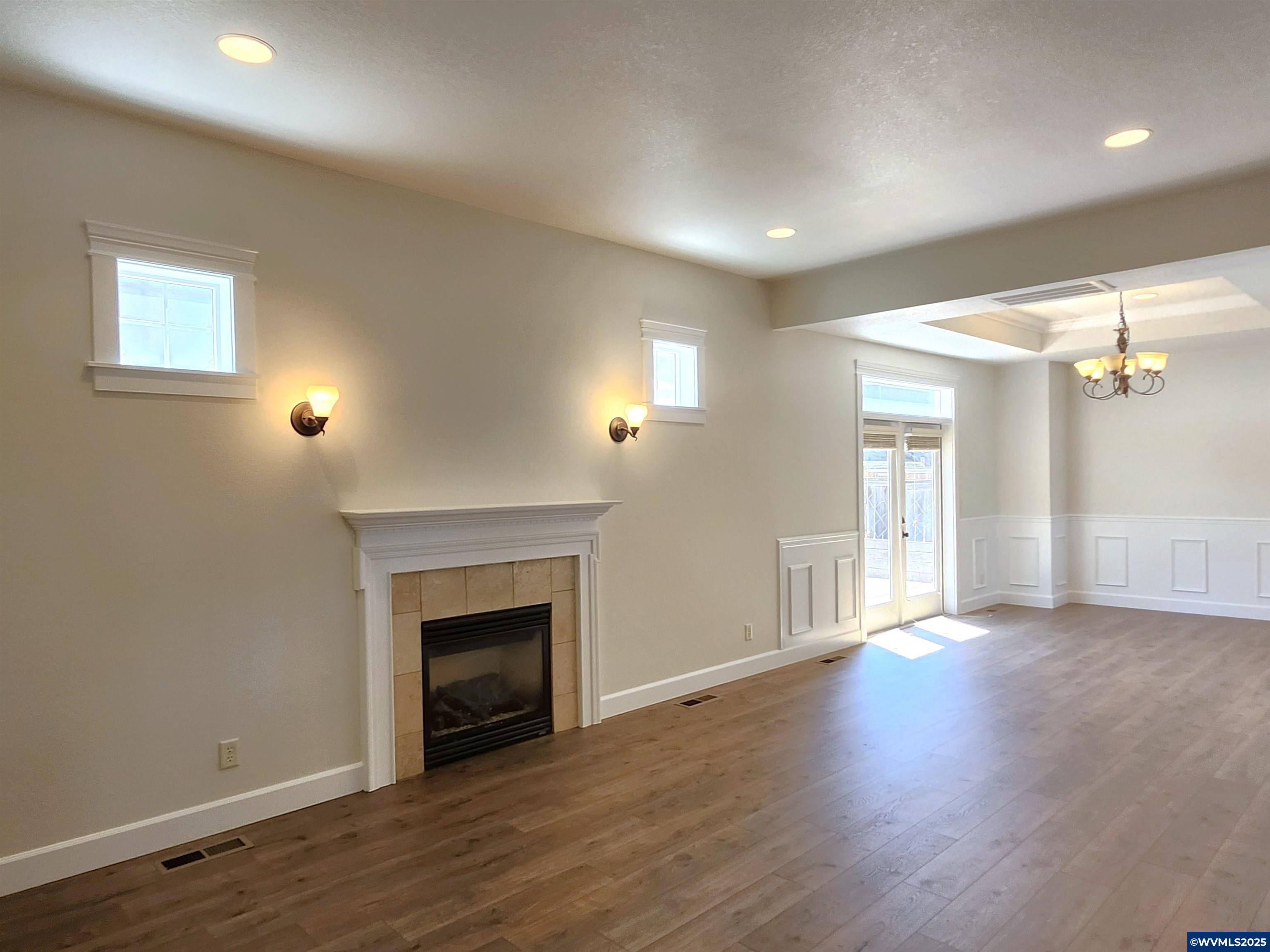 Salem, Oregon, 97304, United States, 4 Bedrooms Bedrooms, ,3 BathroomsBathrooms,Residential,For Sale,1840463