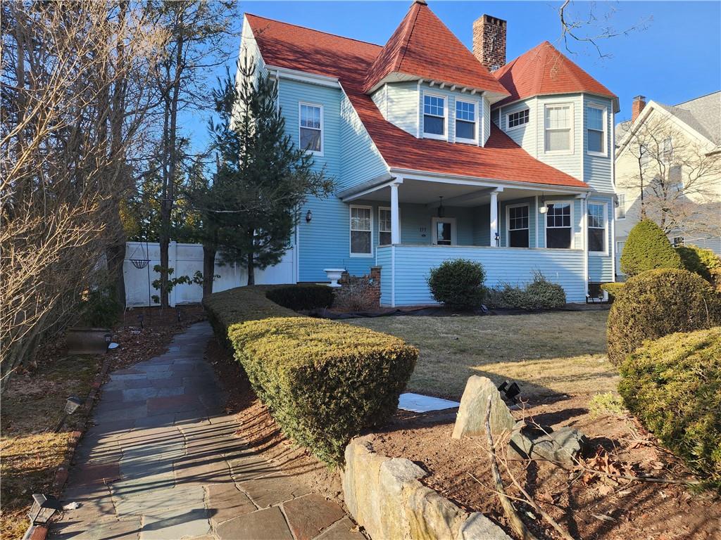 Cranston, Rhode Island, 02905, United States, 5 Bedrooms Bedrooms, ,3 BathroomsBathrooms,Residential,For Sale,1930877