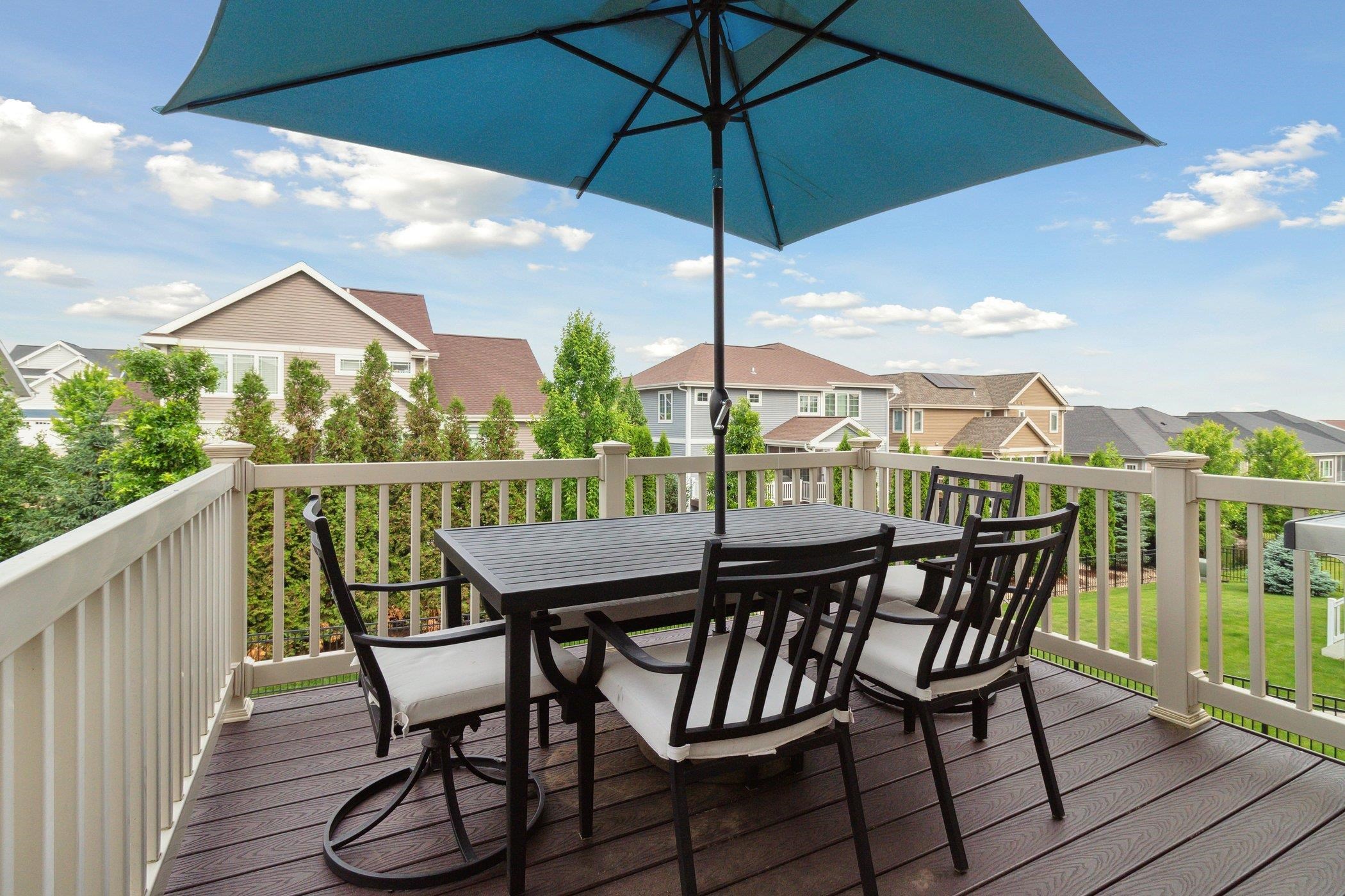 WAUNAKEE, Wisconsin, 53597, United States, 4 Bedrooms Bedrooms, ,4 BathroomsBathrooms,Residential,For Sale,1927061