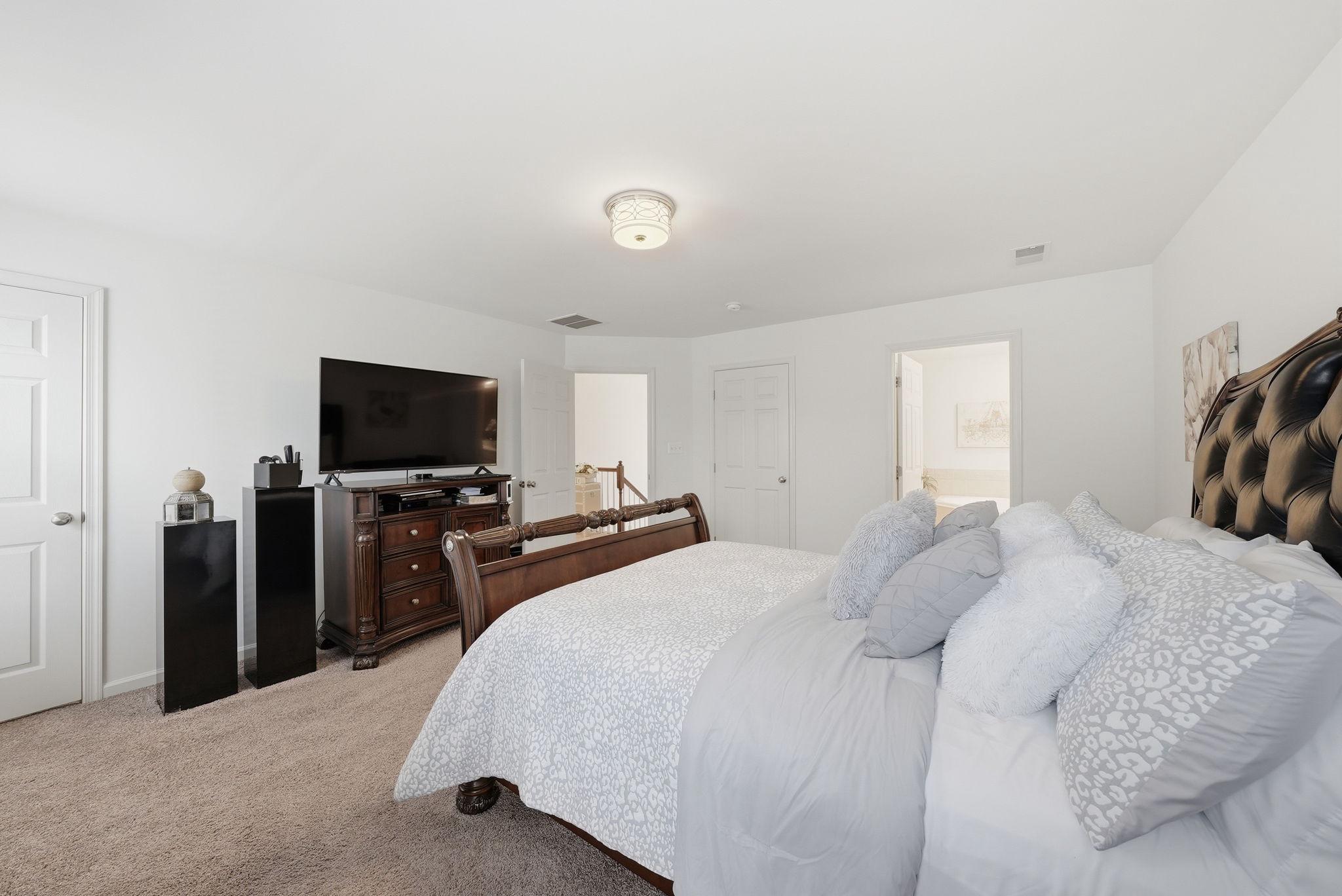 Woodbridge, Virginia, 22191, United States, 3 Bedrooms Bedrooms, ,3 BathroomsBathrooms,Residential,For Sale,2049196