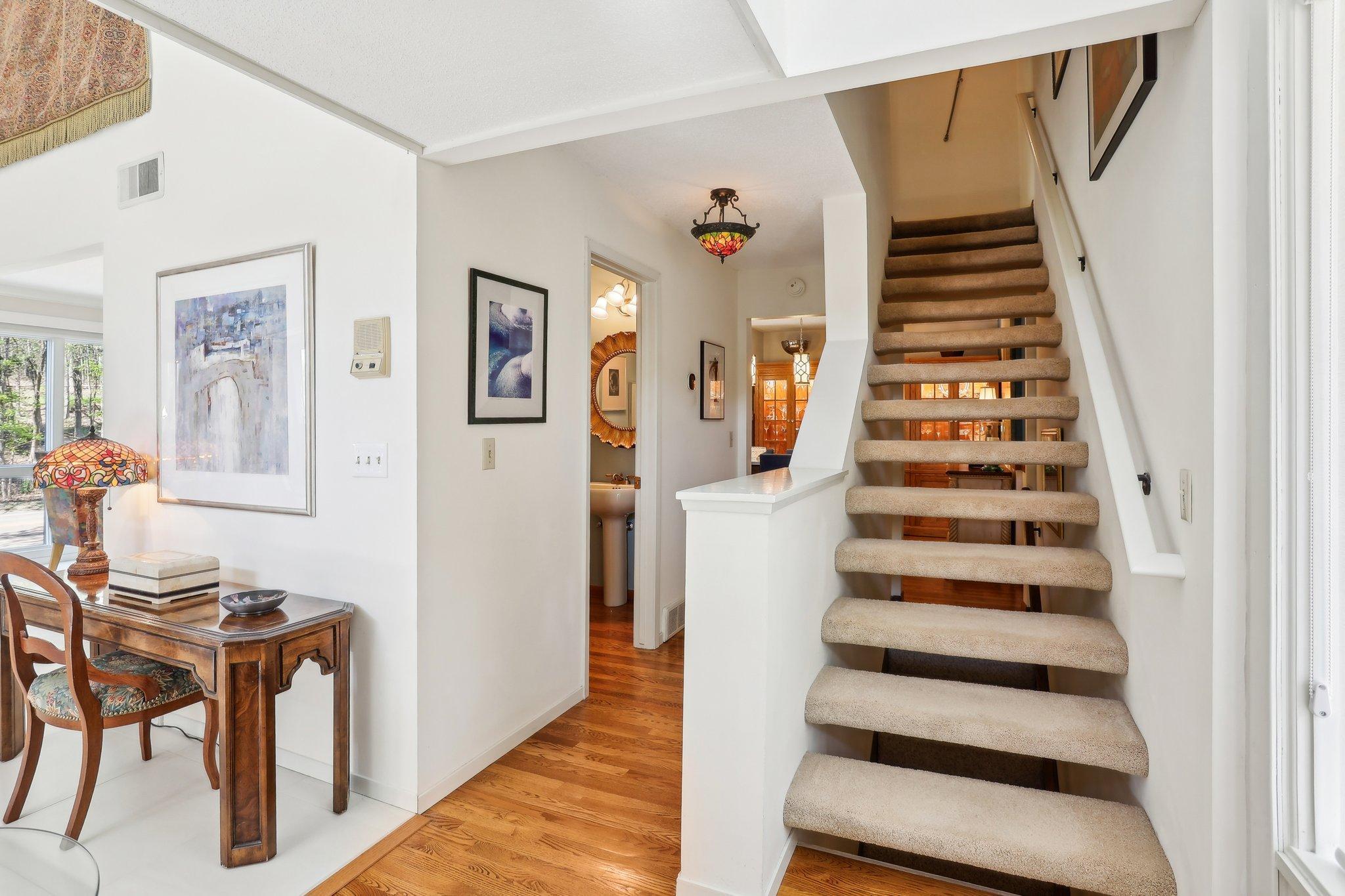 Edina, Minnesota, 55439, United States, 2 Bedrooms Bedrooms, ,3 BathroomsBathrooms,Residential,For Sale,1820089