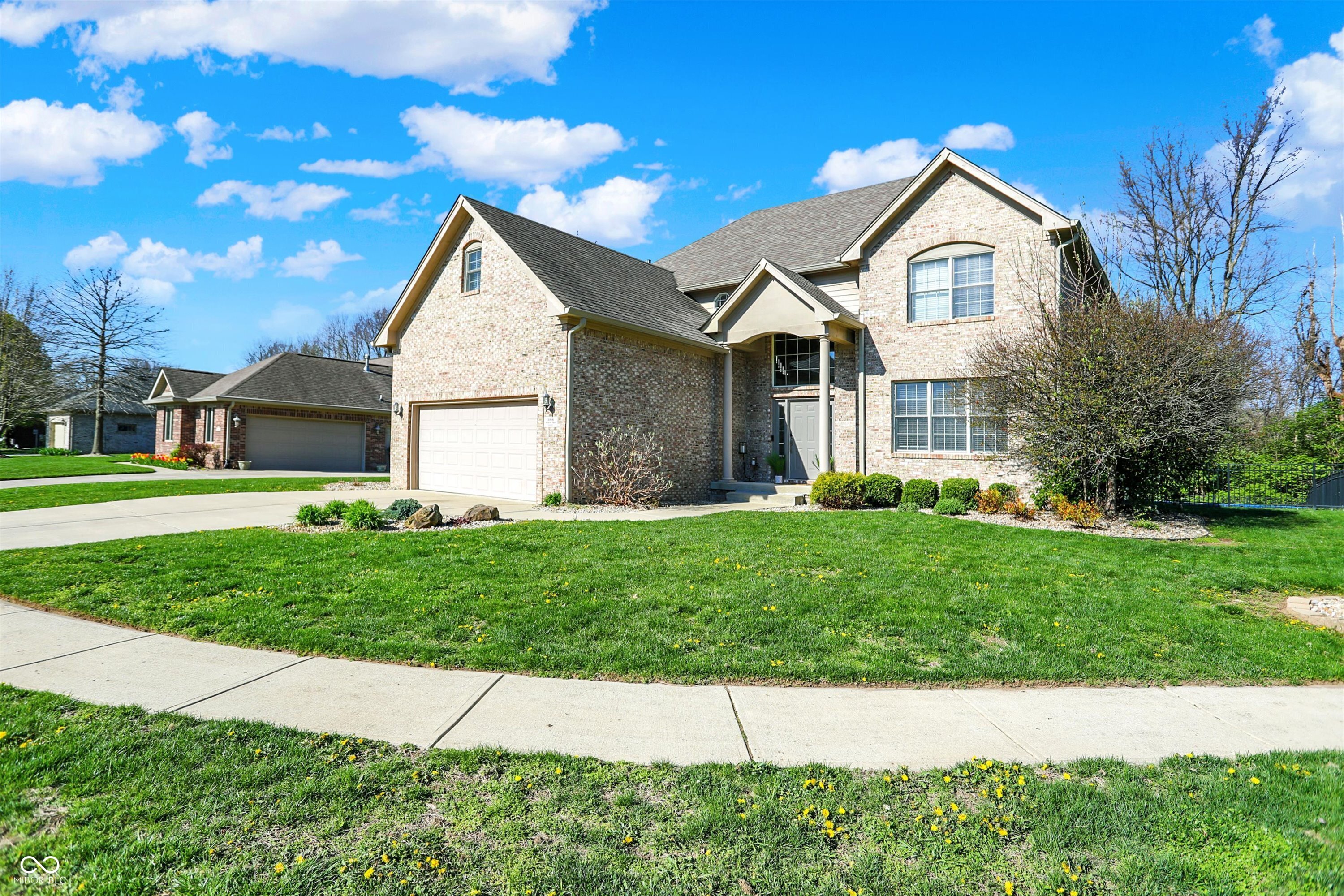 Greenwood, Indiana, 46142, United States, 4 Bedrooms Bedrooms, ,3 BathroomsBathrooms,Residential,For Sale,1921010