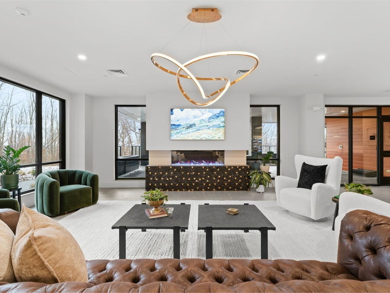 Burlington, Vermont, 05401, United States, 2 Bedrooms Bedrooms, ,1 BathroomBathrooms,Residential,For Sale,1777939
