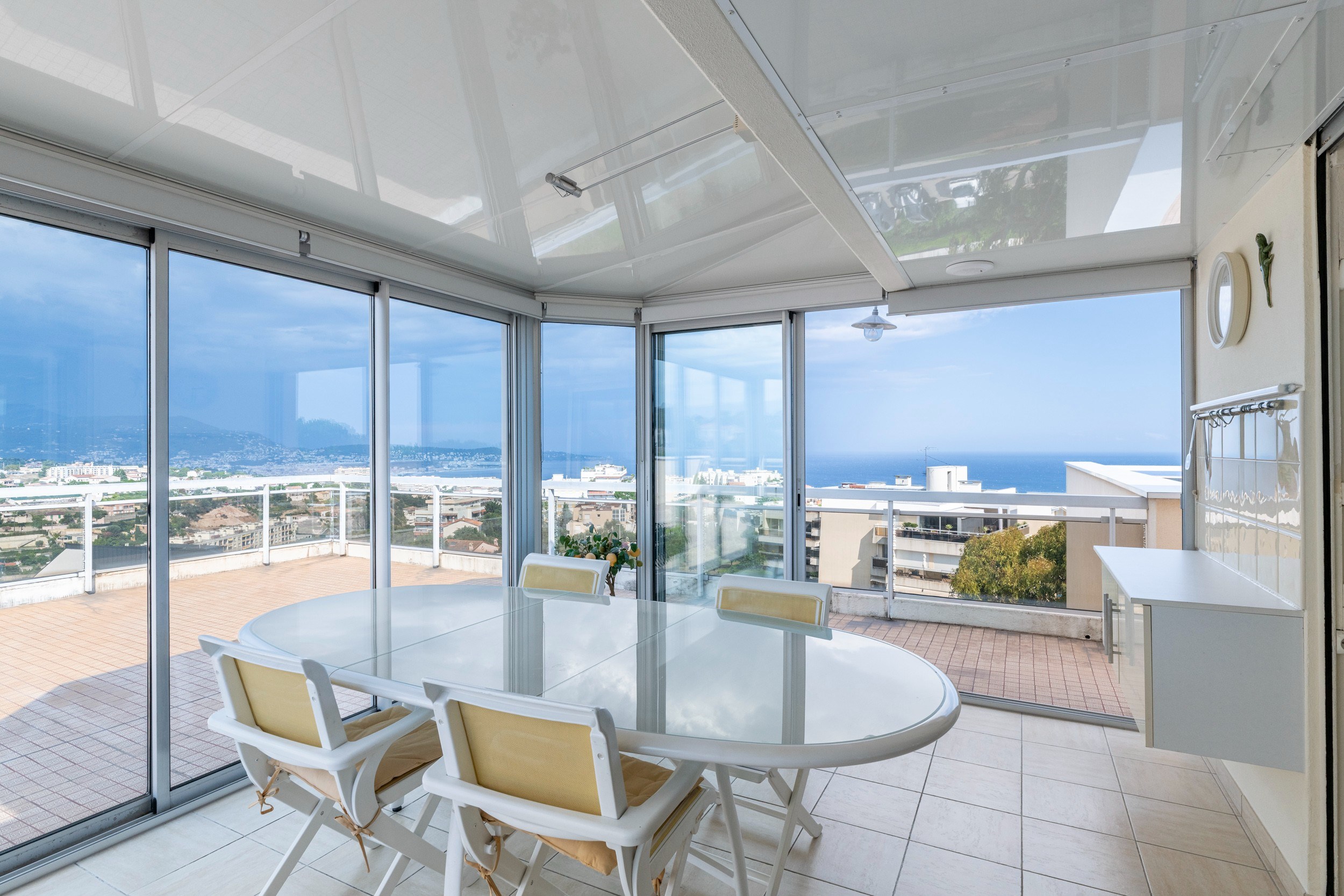  Luxury apartment for sale in Nice West, top floor, sea views and exceptional te… - 物件實景