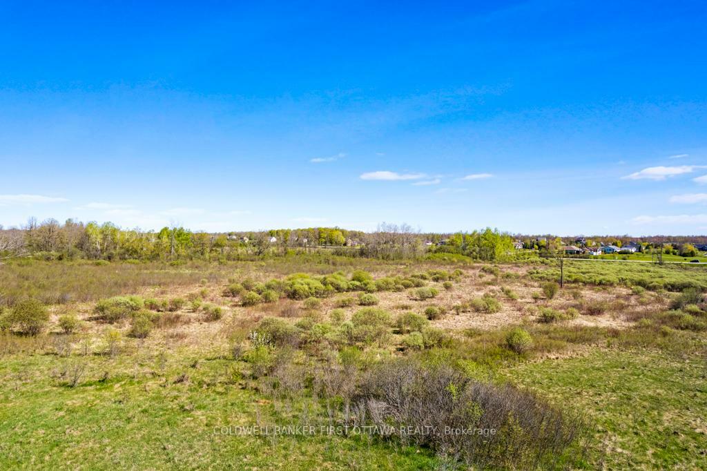 TAY VALLEY, Ontario, K7H 3C9, CA, ,Residential,For Sale,1865372