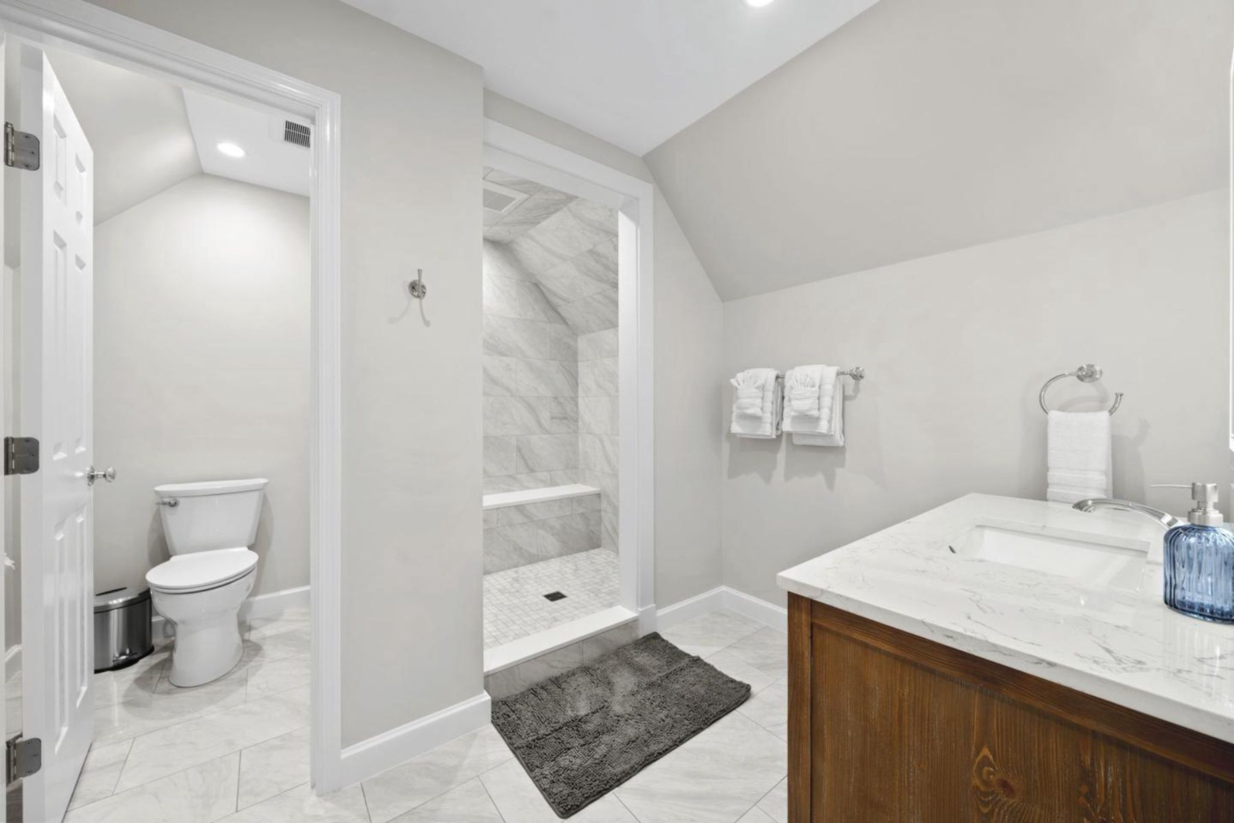  6903 Blenheim Road, Scottsville, VA, 24590 - 物件實景