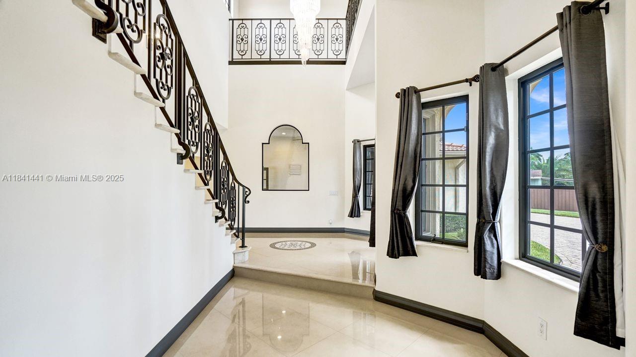 Davie, Florida, 33330, United States, 5 Bedrooms Bedrooms, ,5 BathroomsBathrooms,Residential,For Sale,1896833