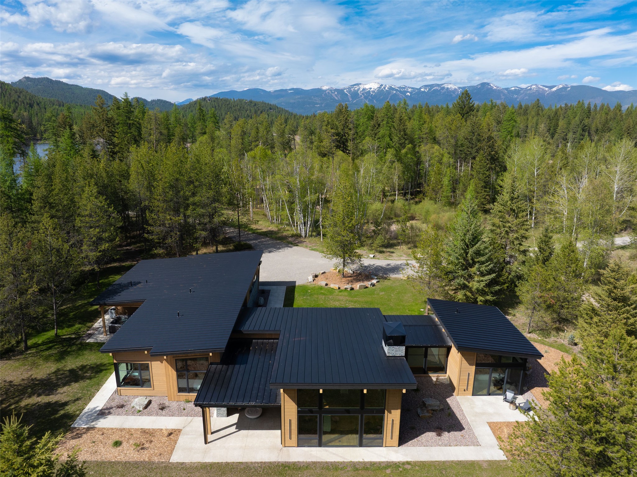  162 Blanchard Lake Drive - 物件實景