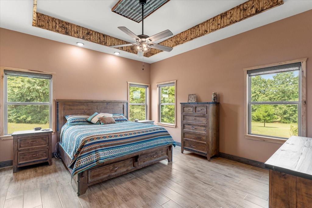 Rusk, Texas, 75785, United States, 1 Bedroom Bedrooms, ,3 BathroomsBathrooms,Residential,For Sale,1918158