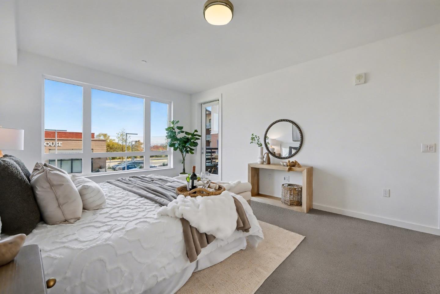 Belmont, California, 94002, United States, 3 Bedrooms Bedrooms, ,3 BathroomsBathrooms,Residential,For Sale,1989509