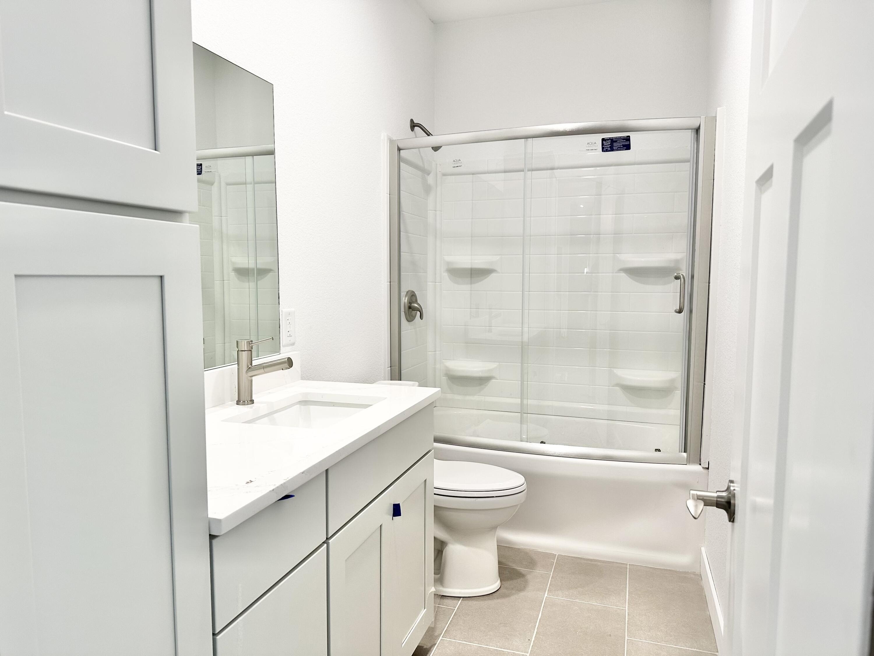 Shell Knob, Missouri, 65747, United States, 5 Bedrooms Bedrooms, ,3 BathroomsBathrooms,Residential,For Sale,1982122