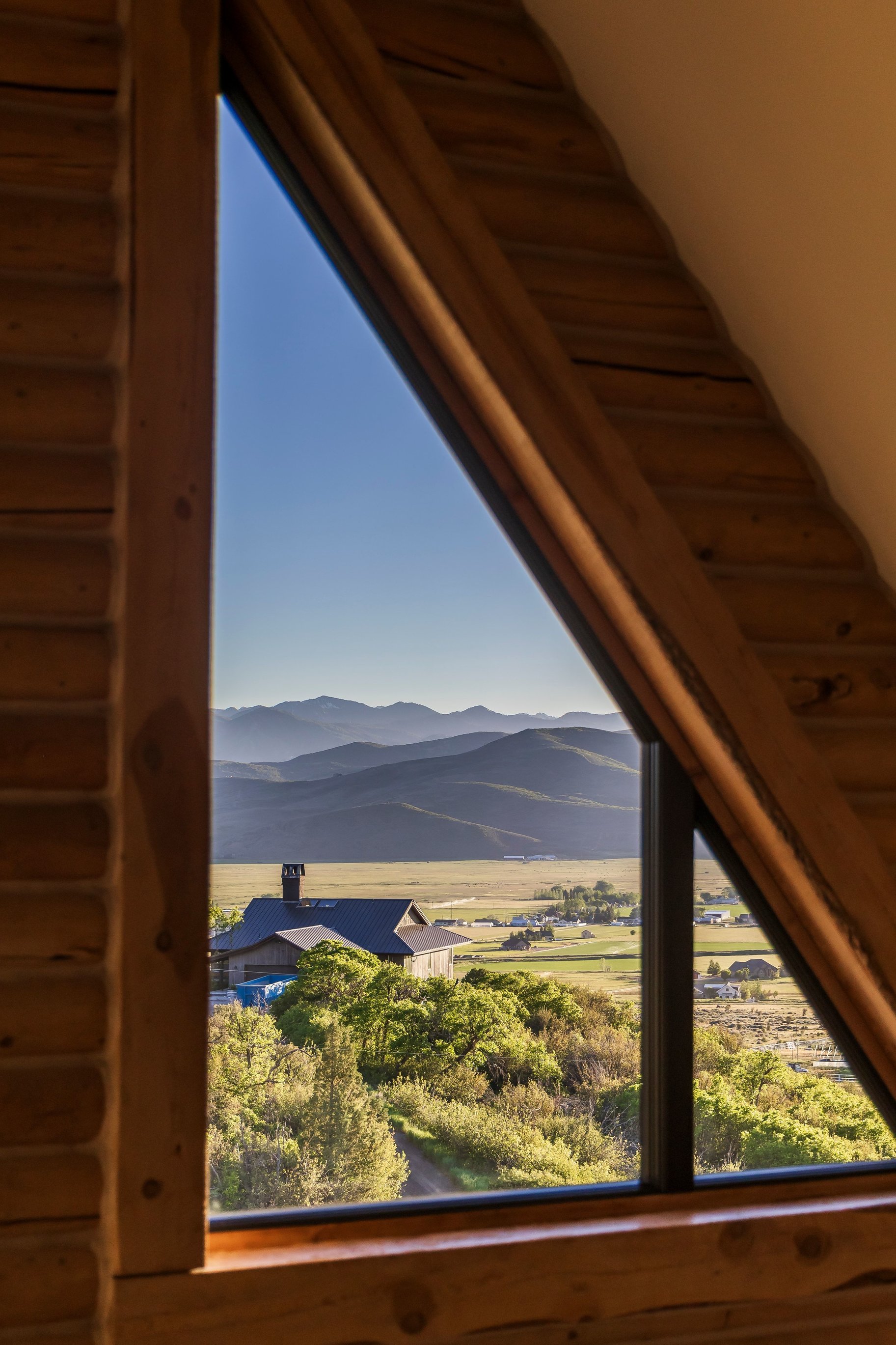  Coming soon Handcrafted Mountain Property on 5 Acres with Views - 物件實景