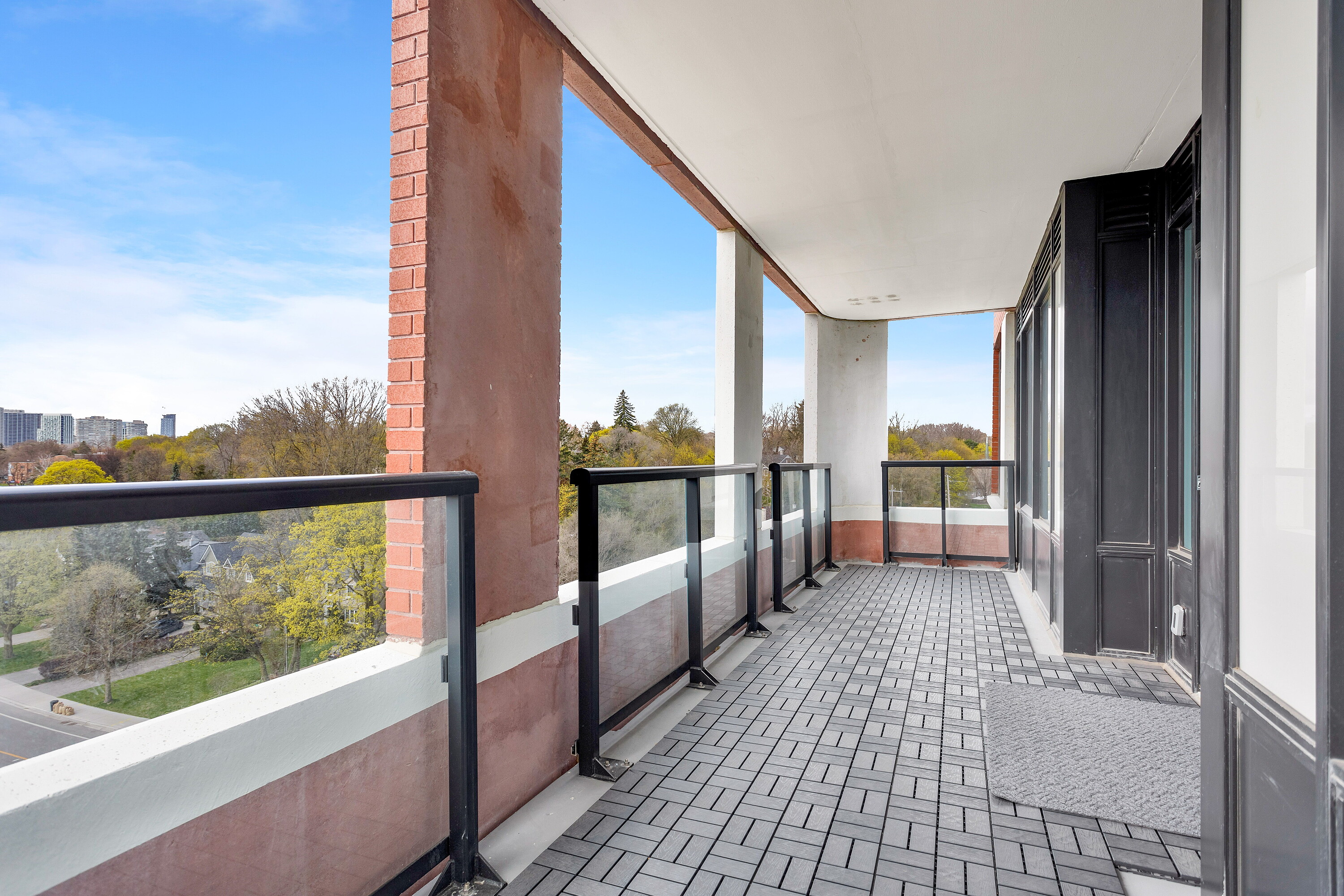  Luxury Condo - 物件實景